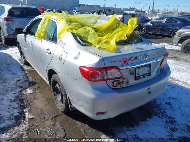 2013 Toyota Corolla მანქანა იყიდება აუქციონზე, vin: 2T1BU4EE7DC070888, აუქციონის ნომერი: 12554220