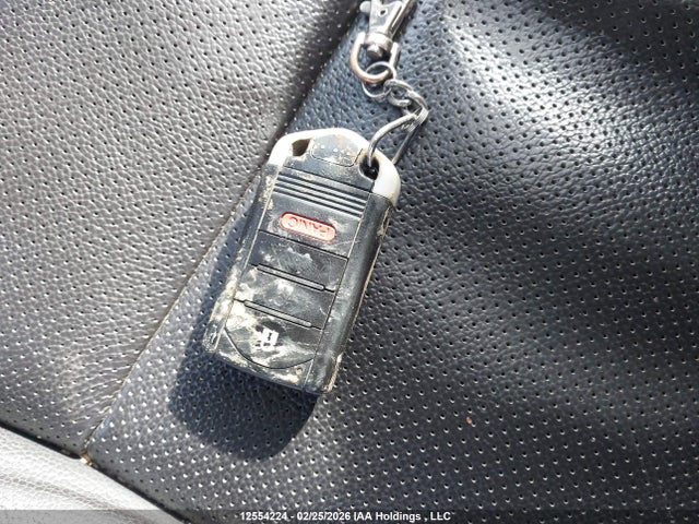 2013 Acura Ilx 24 Premium მანქანა იყიდება აუქციონზე, vin: 19VDE2E53DE400241, აუქციონის ნომერი: 12554224