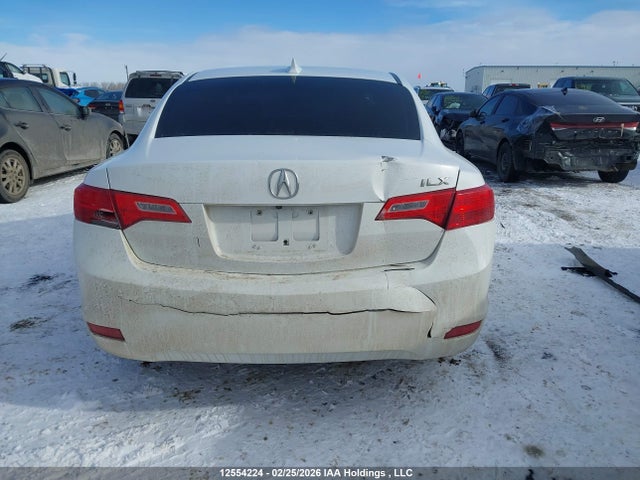 2013 Acura Ilx 24 Premium მანქანა იყიდება აუქციონზე, vin: 19VDE2E53DE400241, აუქციონის ნომერი: 12554224