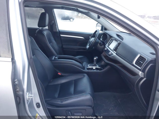 5TDJZRFH7HS510866 Toyota Highlander Xle