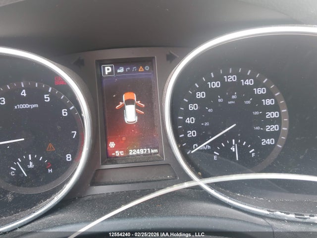 5XYZUDLA1HG471135 Hyundai SANTA FE SPORT