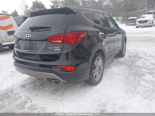 5XYZUDLA1HG471135 Hyundai SANTA FE SPORT
