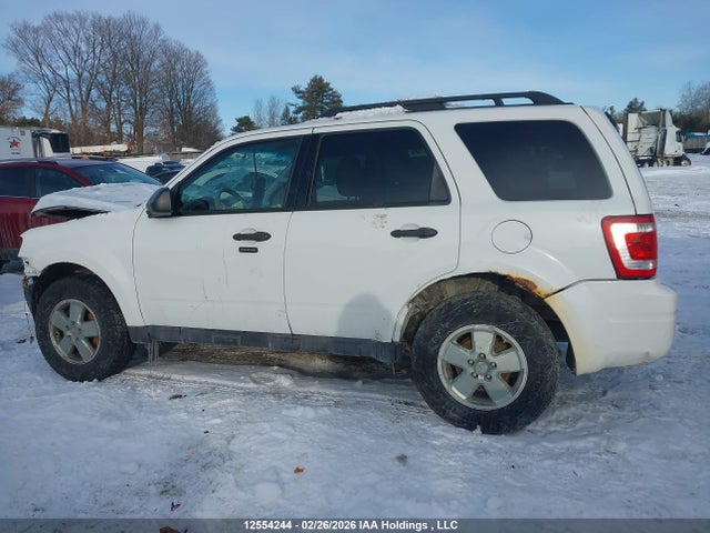 12554244 :رقم المزاد ، 1FMCU9D74AKC86613 vin ، 2010 Ford Escape Xlt مزاد بيع