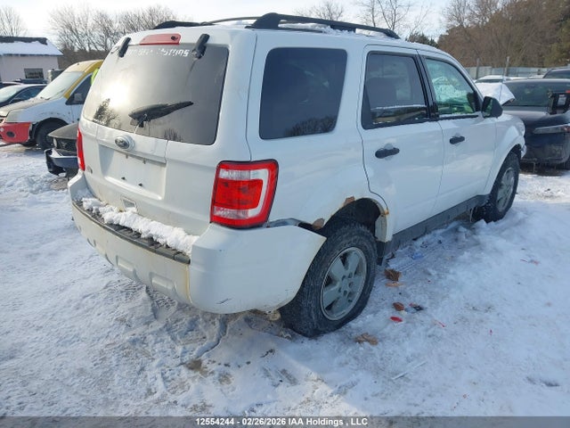 12554244 :رقم المزاد ، 1FMCU9D74AKC86613 vin ، 2010 Ford Escape Xlt مزاد بيع