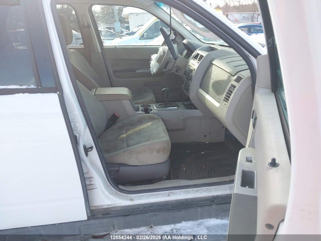 12554244 :رقم المزاد ، 1FMCU9D74AKC86613 vin ، 2010 Ford Escape Xlt مزاد بيع