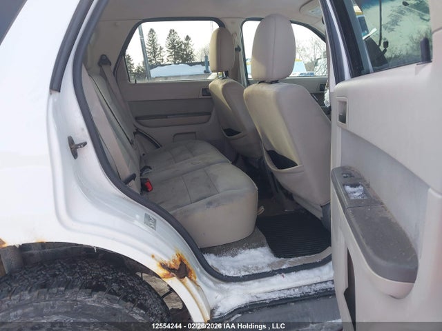 12554244 :رقم المزاد ، 1FMCU9D74AKC86613 vin ، 2010 Ford Escape Xlt مزاد بيع