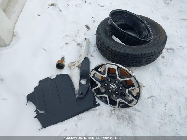 2025 Ford Bronco Outer Banks მანქანა იყიდება აუქციონზე, vin: 1FMDE8BH2SLA82895, აუქციონის ნომერი: 12554251