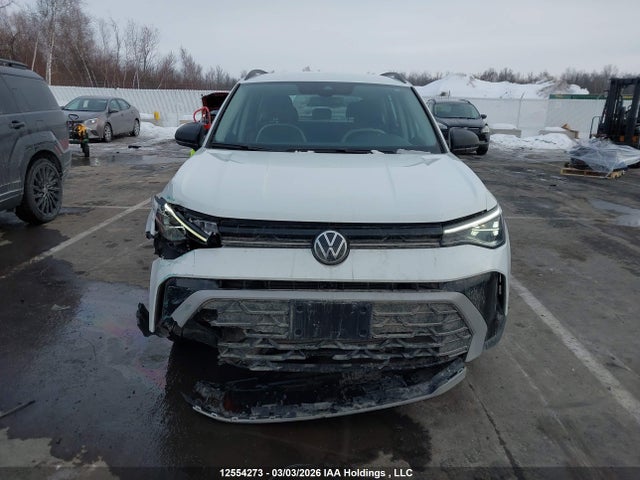 12554273 :رقم المزاد ، 3VV8C7B29SM050429 vin ، 2025 Volkswagen Taos مزاد بيع
