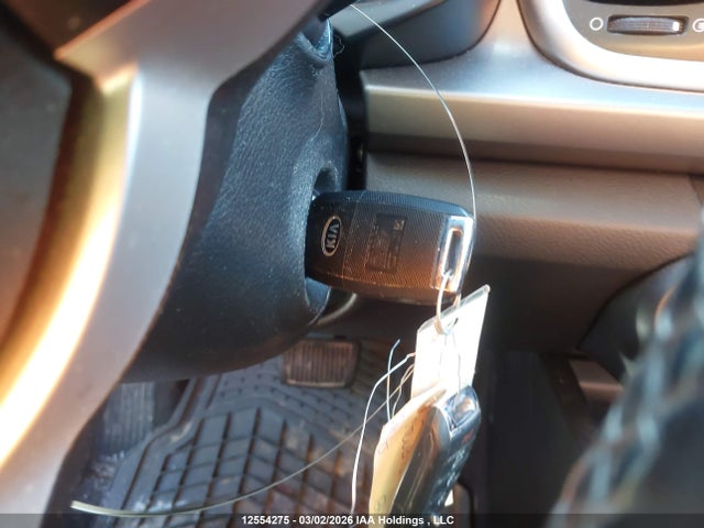 3KPA25AB2KE170088 KIA Rio Lx/lx+