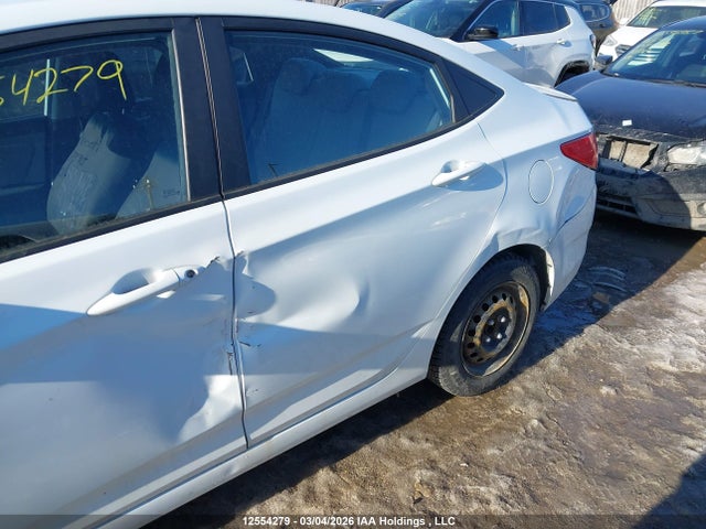 Продажа на аукционе авто 2017 Hyundai Accent Gl, vin: KMHCT4AEXHU183915, номер лота: 12554279