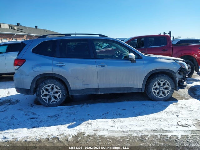 JF2SKEJC0LH479195 Subaru Forester Touring