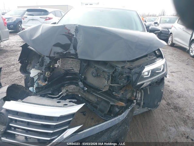 Продажа на аукционе авто 2021 Volkswagen Passat Highline, vin: 1VWBA7A33MC013575, номер лота: 12554323