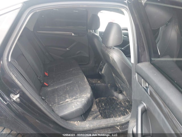 Продажа на аукционе авто 2021 Volkswagen Passat Highline, vin: 1VWBA7A33MC013575, номер лота: 12554323