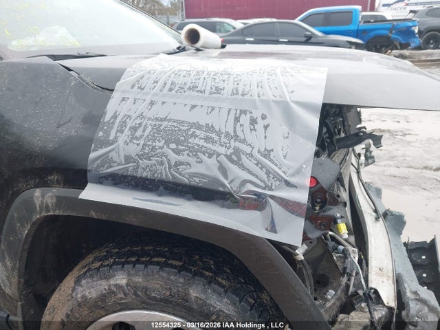 2T3R1RFV4SC559692 Toyota Rav4 Xle/xle Premium