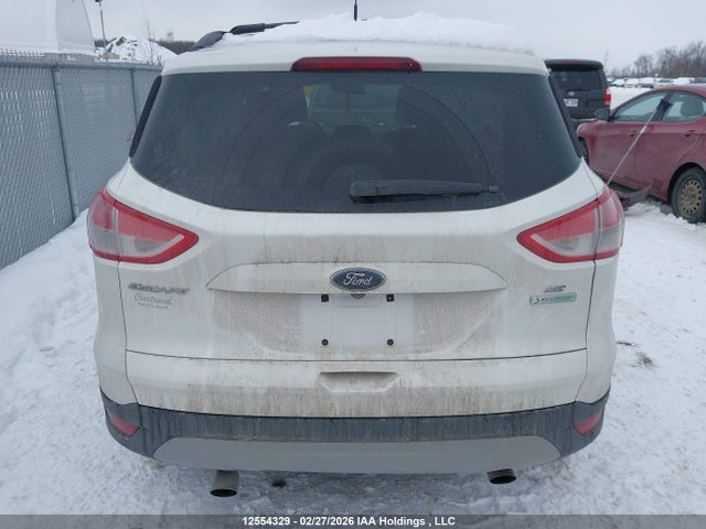 1FMCU0GXXEUD75040 Ford Escape