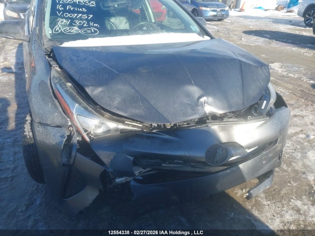 JTDKBRFUXG3007757 Toyota Prius