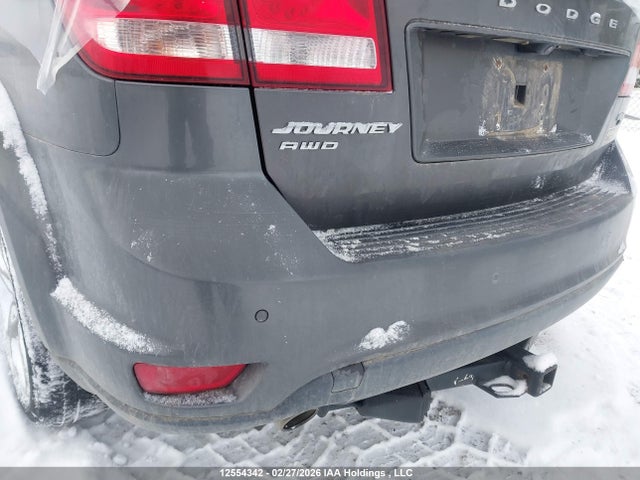3C4PDDFG3ET125258 Dodge Journey R/t
