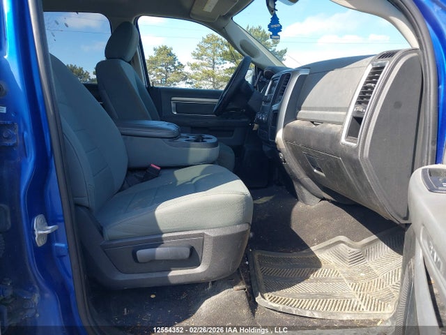 1C6RR7GG4HS813289 RAM 1500 Slt