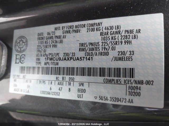 1FMCU9JAXPUA57141 Ford Escape Platinum