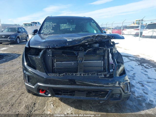 GMC Acadia At4 Awd 2025 1GKENPRS2SJ217068 Image 13