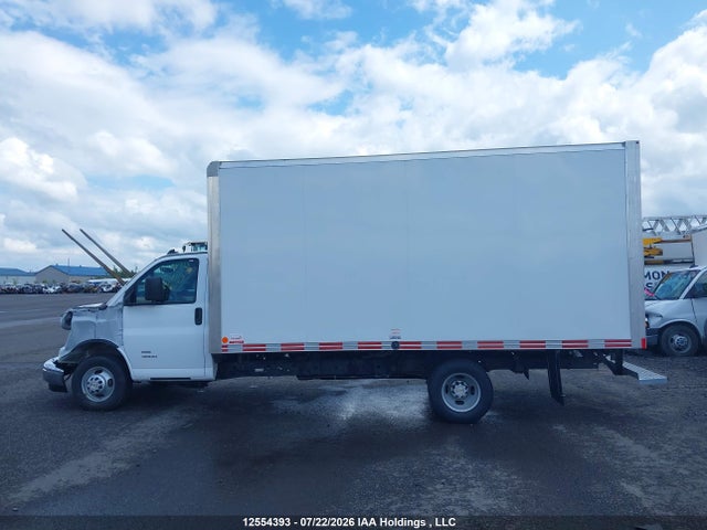 Chevrolet Express G4500 2024 1HA6GVC7XRN014737 Image 14