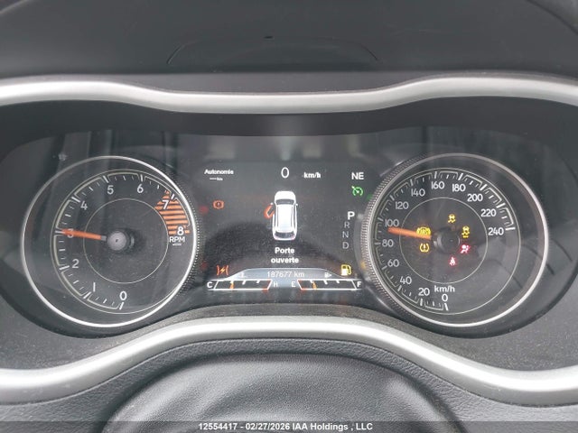 12554417 :رقم المزاد ، 1C4PJMBS4HW569685 vin ، 2017 Jeep Cherokee Trailhawk مزاد بيع