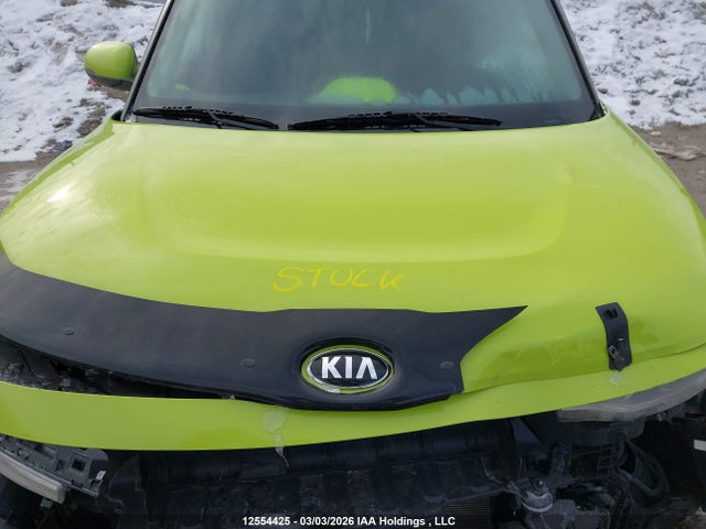 2020 Kia Soul Ex მანქანა იყიდება აუქციონზე, vin: KNDJ33AU2L7097227, აუქციონის ნომერი: 12554425