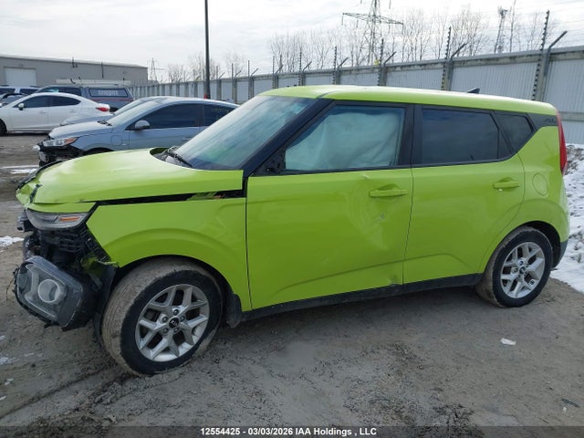 2020 Kia Soul Ex მანქანა იყიდება აუქციონზე, vin: KNDJ33AU2L7097227, აუქციონის ნომერი: 12554425