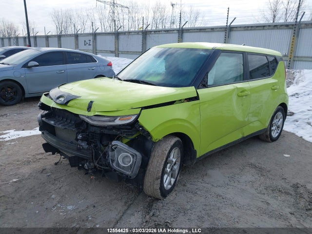 2020 Kia Soul Ex მანქანა იყიდება აუქციონზე, vin: KNDJ33AU2L7097227, აუქციონის ნომერი: 12554425