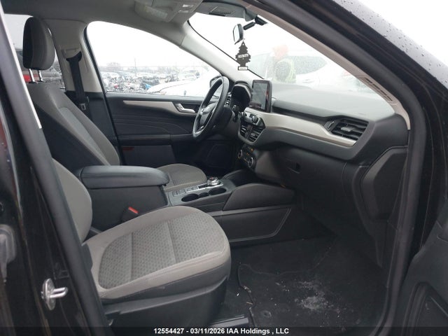 1FMCU9BZ6MUA22838 Ford Escape Se Hybrid