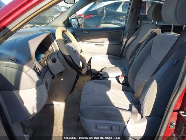 2006 Toyota Sienna Ce/le მანქანა იყიდება აუქციონზე, vin: 5TDZA23C96S505238, აუქციონის ნომერი: 12554433