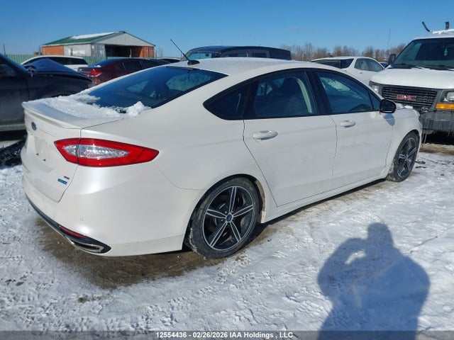 3FA6P0T9XGR137186 Ford Fusion