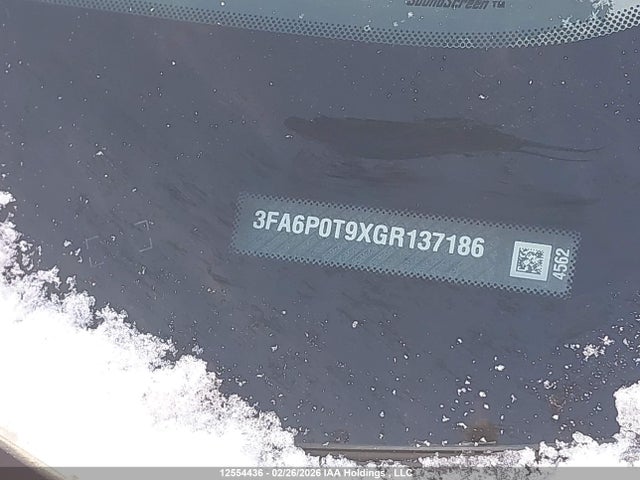 3FA6P0T9XGR137186 Ford Fusion