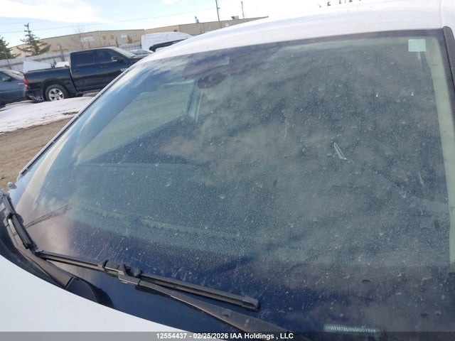 3VWEM7BU9NM001328 Volkswagen Jetta Comfortline