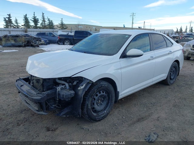 3VWEM7BU9NM001328 Volkswagen Jetta Comfortline