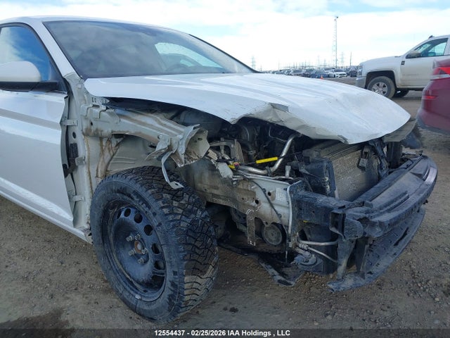 3VWEM7BU9NM001328 Volkswagen Jetta Comfortline