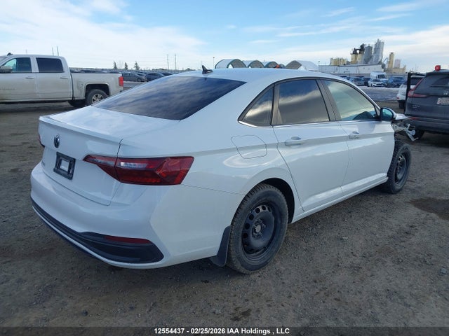 3VWEM7BU9NM001328 Volkswagen Jetta Comfortline