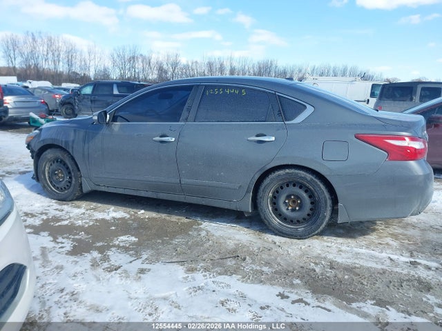 Продажа на аукционе авто 2017 Nissan Altima 2.5/s/sv/sl/sr, vin: 1N4AL3AP4HC294849, номер лота: 12554445