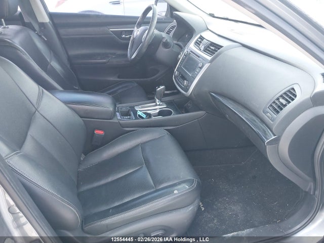 Продажа на аукционе авто 2017 Nissan Altima 2.5/s/sv/sl/sr, vin: 1N4AL3AP4HC294849, номер лота: 12554445