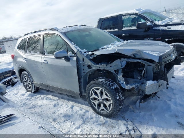 Продажа на аукционе авто 2022 Subaru Forester Premium, vin: JF2SKEEC0NH485334, номер лота: 12554469