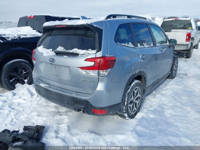 Продажа на аукционе авто 2022 Subaru Forester Premium, vin: JF2SKEEC0NH485334, номер лота: 12554469