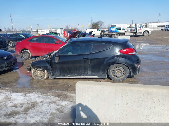 Продажа на аукционе авто 2016 Hyundai Veloster Turbo, vin: KMHTC6AE8GU252255, номер лота: 12554473