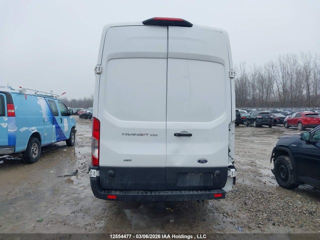 12554477 :رقم المزاد ، 1FTBR3U86SKA78922 vin ، 2025 Ford Transit T-250 مزاد بيع