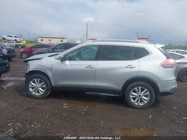 5N1AT2MV4GC872103 Nissan Rogue S/sl Premium/sv