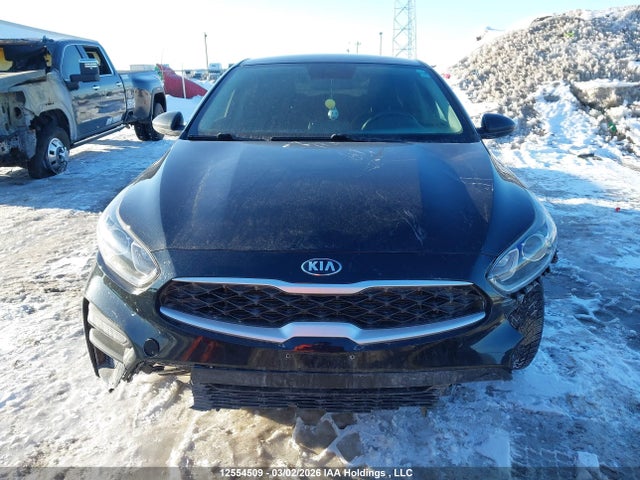 3KPF24AD1ME308112 KIA FORTE LX