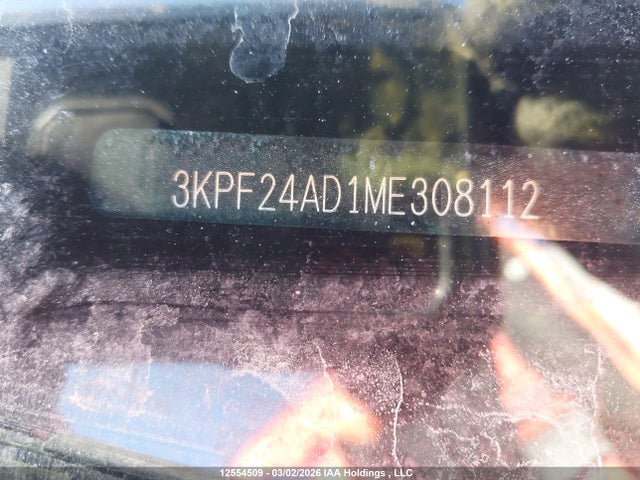 3KPF24AD1ME308112 KIA FORTE LX