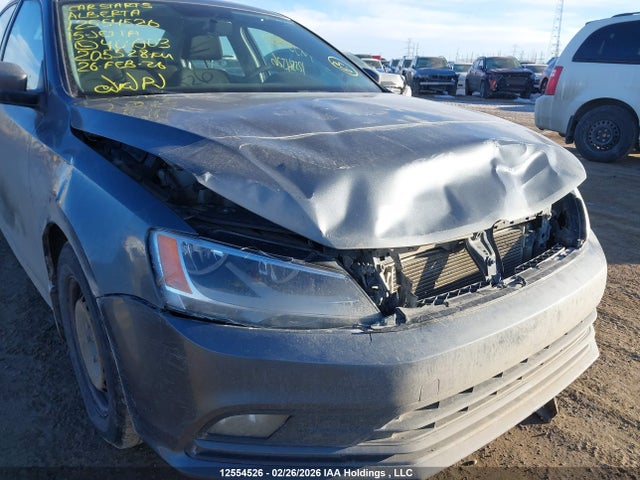 3VWD07AJ5FM404903 Volkswagen JETTA SE