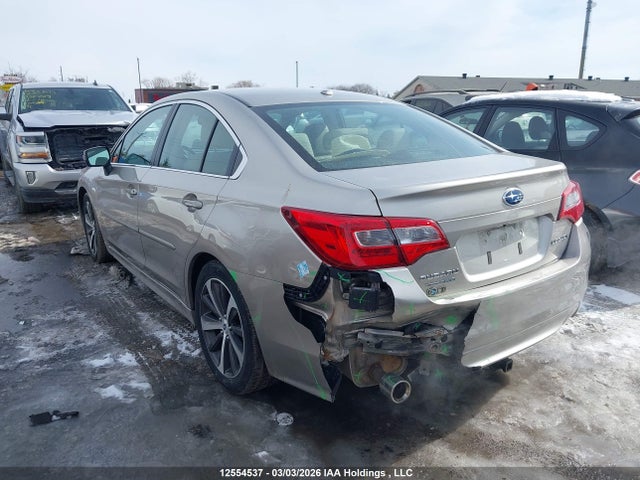 4S3BNCN62F3066274 Subaru Legacy 2.5i Limited Package