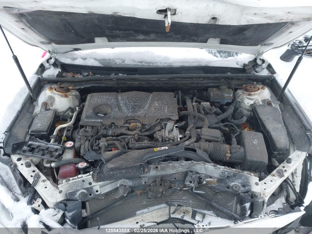 4T1B31HK4JU500017 Toyota Camry Hybrid Le