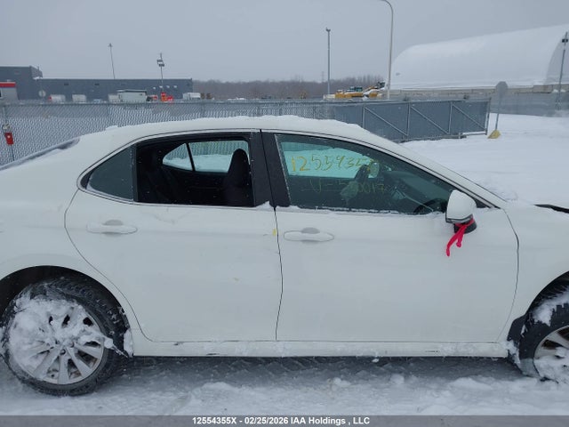 4T1B31HK4JU500017 Toyota Camry Hybrid Le